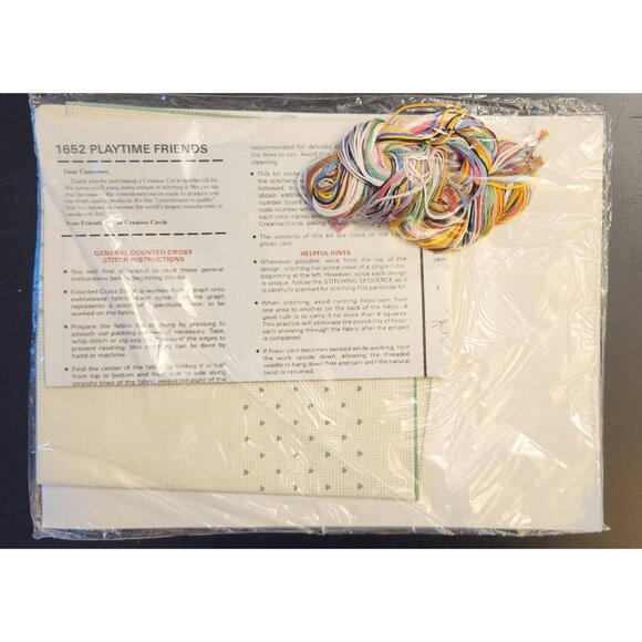 Embroidery Kit Counted Cross Stitch The Creative Circle #1652 Playtime Friends - Picture 3 of 3